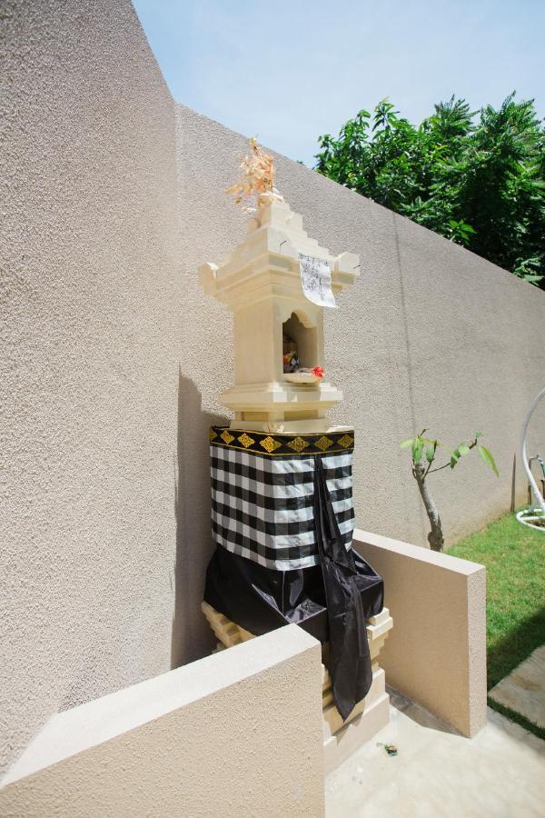 Bed and Breakfast Donguri House Bali Jimbaran Esterno foto